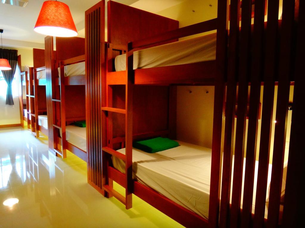 Phangan Pearl Hostel Haad Rin Exterior foto
