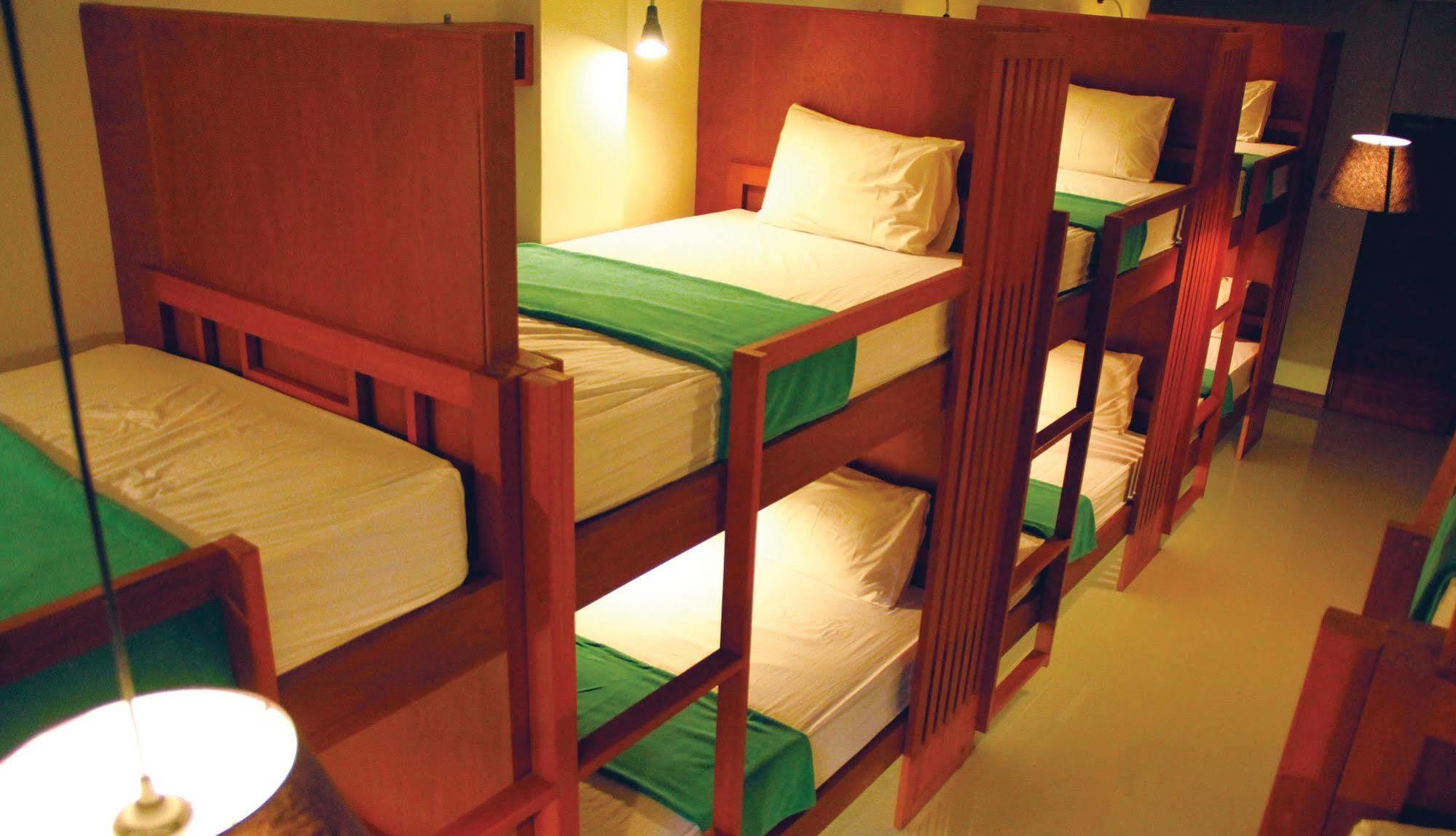 Phangan Pearl Hostel Haad Rin Exterior foto