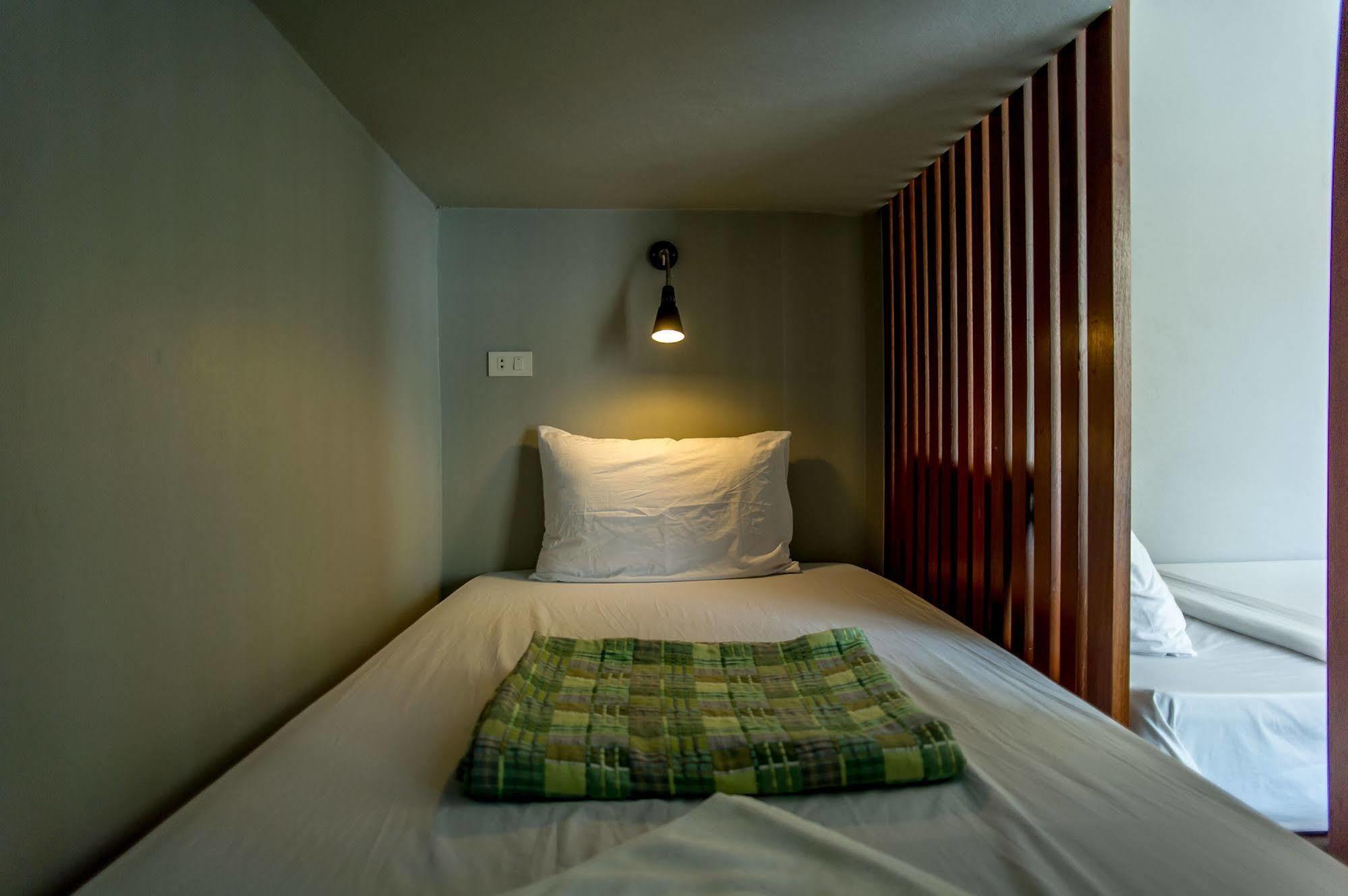 Phangan Pearl Hostel Haad Rin Exterior foto